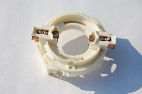 BOSCH Część zamienna do PSB 1000 RPE- Szczotkotrzymacze (kpl.) + Szczotki (kpl.) nr.16 Kod: 2 604 337 104 (zam. 2 604 337 061)