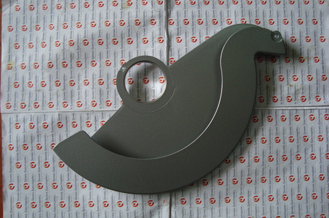 MAKITA Część zamienna do 5143R- Osłona zabezpieczająca Nr. 6 Kod: 318063-5 (zam. 316751-8)