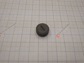 MAKITA Część zamienna do UC4000A- Nakrętka szczotki Nr. 10 Kod: 970802420 zam.643755-0