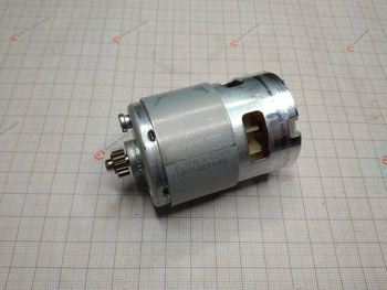 BOSCH Część zamienna do GSR 18-2-LI PLUS - SILNIK PRĄDU STAŁEGO nr. 802 Kod: 2 609 199 841