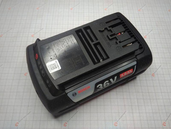 BOSCH Część zamienna do GSB 36 - AKUMULATOR 36V, 4,0Ah, LI nr.91 Kod: 2 607 336 915