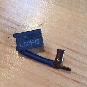 DeWALT Część zamienna do DW433 - Szczotka węglowa 1szt. nr.21 Kod:398045-01