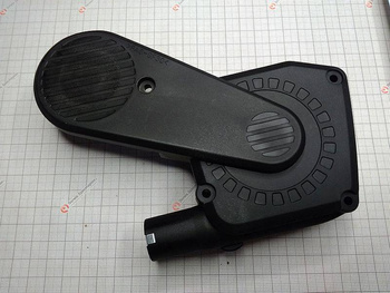 MAKITA Część zamienna do 9911- Osłona paska Nr. 33 Kod: 416415-5 zam.183021-8