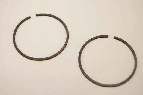 HITACHI Część zamienna do CS38EL- Tłok + Pierścienie nr.33 Kod: 030-04066-90 zam.6685884