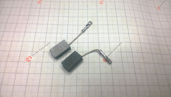 BOSCH Część zamienna do PWS 9-125- Komplet szczotek węglowych Nr. 810 Kod:    1 607 014 176