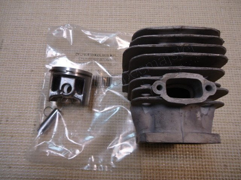 MAKITA Część Zamienna do DCS520-Tłok i cylinder Nr152 Kod:027130033 (zam. 027130034)