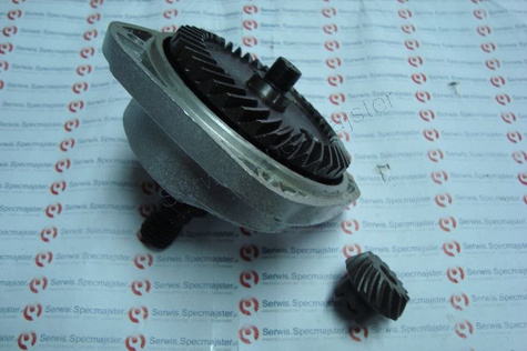 BLACK&DECKER Część zamienna do KG2000- Przekładnia i Wrzeciono nr.847 Kod: 1004450-01