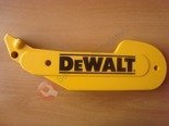 DeWALT Część zamienna do DW718- Osłona paska nr.2 Kod:618193-00