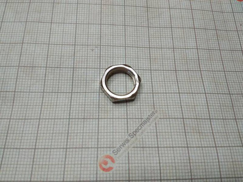 MAKITA Część zamienna do MLT100- Nakrętka wyłącznika przeciażeniowego Nr. 106 Kod: JM27000123